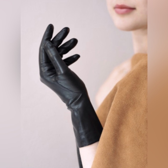 Accessories - Women’s Black Leather Lined Driving Winter Gloves Size XL